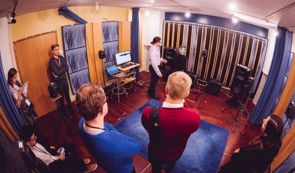 
	Снимка: Huawei
