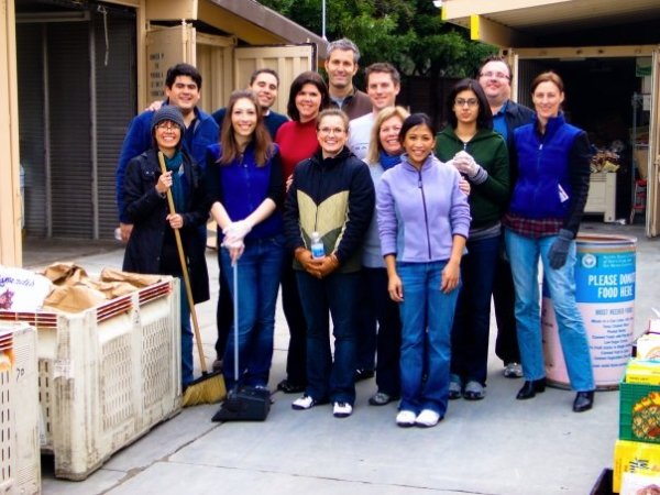 
	Една от най-старите фирми за рисков капитал в САЩ, Greylock получи парче от най-горещата технологична компания в света, след като вложи 27,5 милиона долара заедно с Meritech Capital Partners, Питър Тийл и Accel. С това финансиране Facebook се оцени през 2006 г. на над 500 милиона долара, пет пъти повече от сумата, когато Accel за първи път инвестира. Greylock е основана през 1965 г. в Бостън.

	Снимка:&nbsp;Greylock Partners
