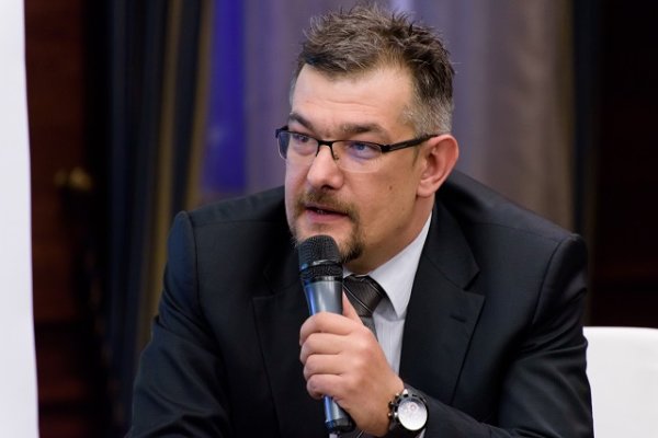 
	Д-р Климент Петров, директор на &bdquo;БУЛГАП" ЕООД
