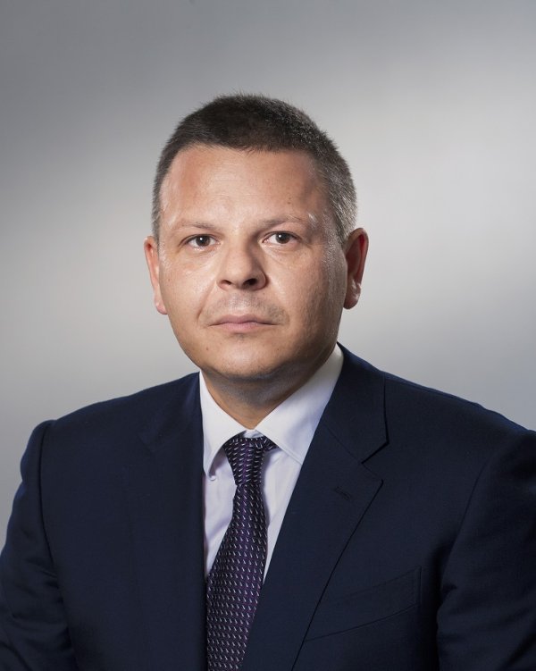 
	Христо Алексиев, служебен вицепремиер по икономическите политики и министър на транспорта и съобщенията
