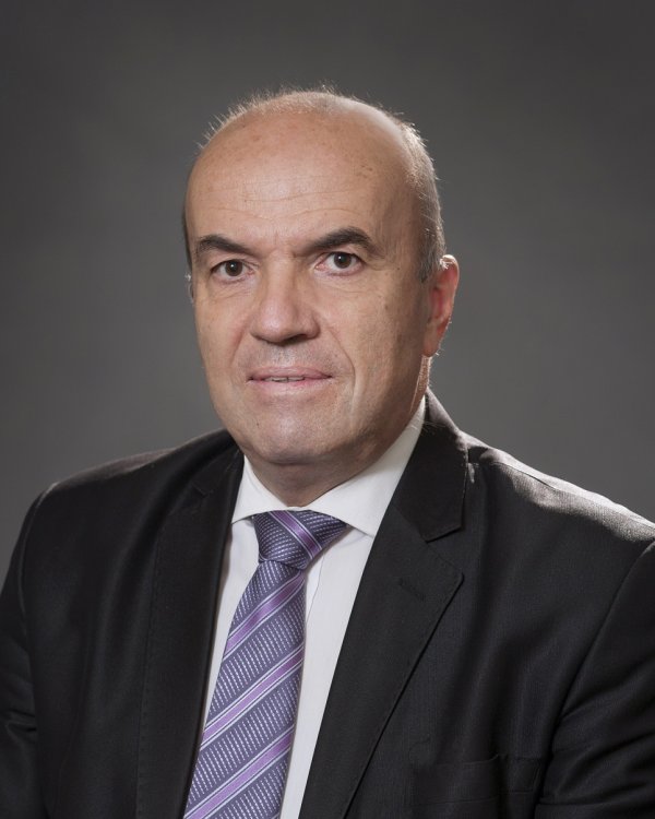 
	Николай Милков, служебен министър на външните работи
