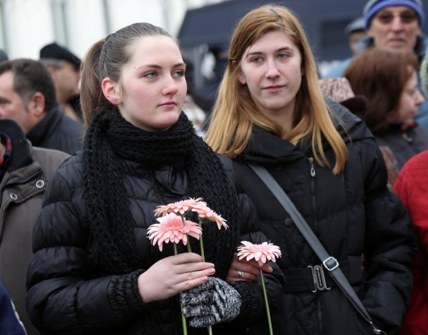 
	Пред Народното събрание се събраха привърженици на кабинета на Бойко Борисов. Снимки: БТА
