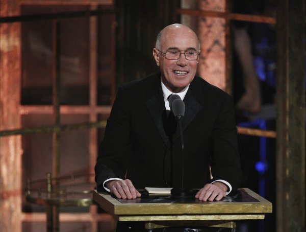 
	Стойност на колекцията произведения: 2,3 млрд. долара

	Стойност на богатството: 7 млрд. долара

	Снимки: архив Ройтерс
