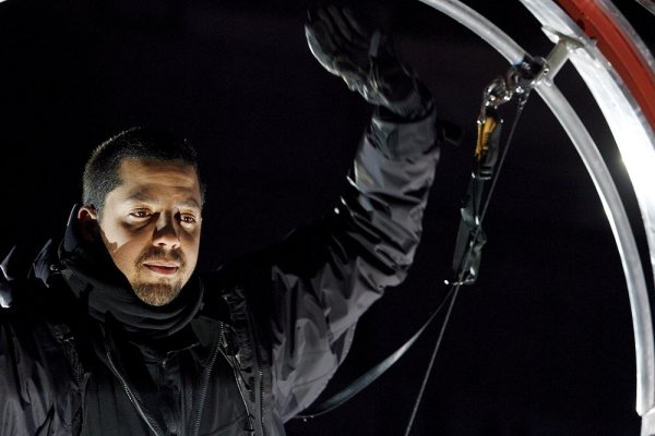 
	Американският илюзионист Дейвид Блейн се очаква да участва в сесия от лични интервюта на тема &bdquo;Търсенето на магията в реалния живот&ldquo; на Световния икономически форум през следващата седмица.&nbsp;&nbsp;
