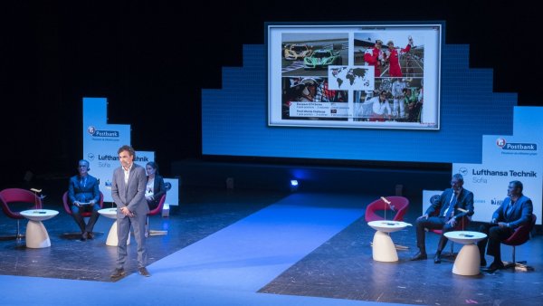 
	Снимки: Investor Media Group
