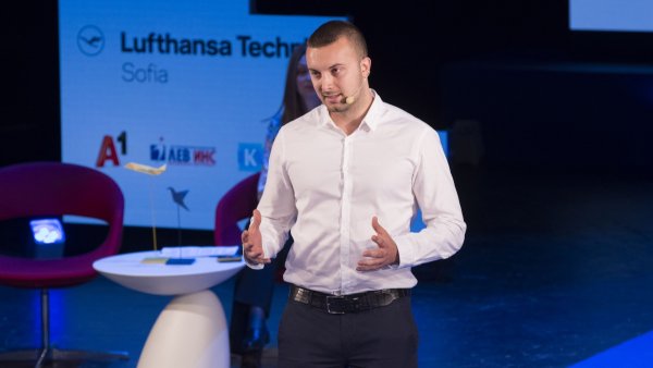 
	Снимки: Investor Media Group
