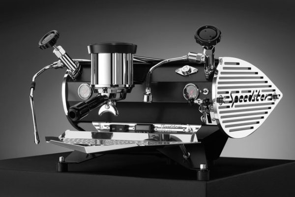 
	Снимки:&nbsp;Speedster
