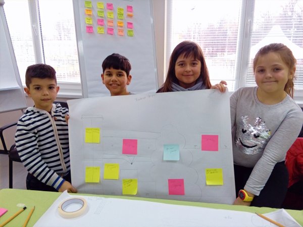 
	Снимки: Red Paper Plane
