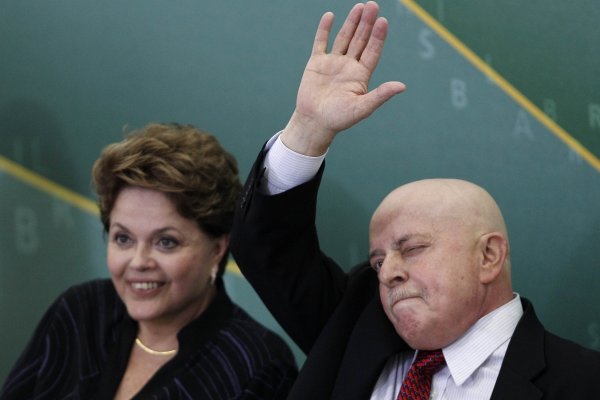 
	Позиция: 206,4 млрд. долара
	
	Латиноамериканският икономически тигър има американски облигации за 206,4 млрд. долара, показва статистиката. През последната година този размер варира в тесни граници, като върхът е от май 2011 година &ndash; 211,4 млрд. долара.
	&nbsp;
