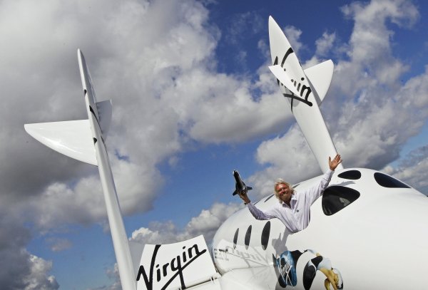 
	76 000 пътувания до космоса с Virgin Galactic.&nbsp;
