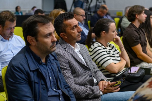 Снимка: Investor Media Group