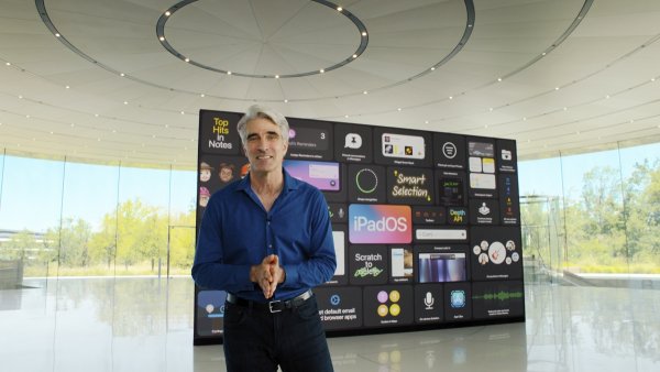 
	Снимки: EPA/APPLE
