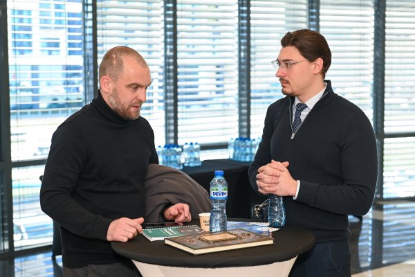 Снимка: Investor Media Group