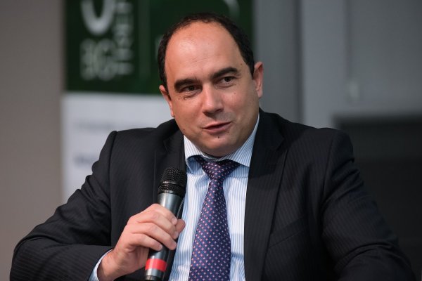 
	Явор Ачев, мениджър за България на Pioneer Investments
