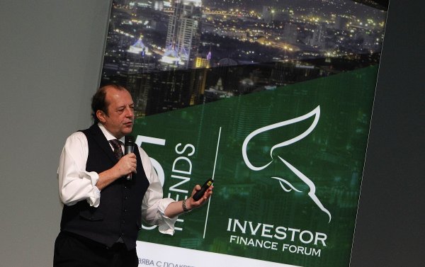 
	Tим Мърфи, Fixed Income Rates Applications Specialist, Bloomberg LP
