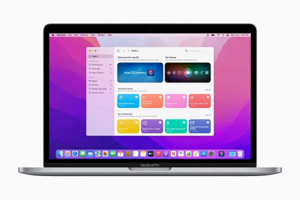 
	Снимки: EPA/Apple Inc.
