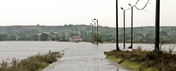 
	&nbsp;В община Димитровград беше обявено бедствено положение поради валежите и придошлите води.
