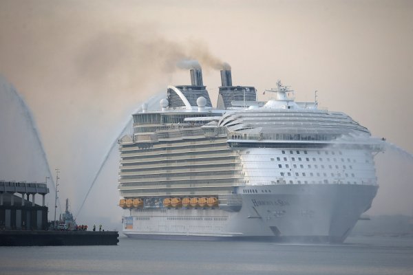 
	Harmony of the Seas. Снимка: Архив Ройтерс
