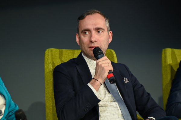 Снимка: Investor Media Group