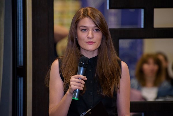 
	Модераторът на конференцията Елена Кирилова: &quot;Технологиите ще оказват все по-силно влияние върху живота ни и върху бизнеса&quot;.&nbsp;
