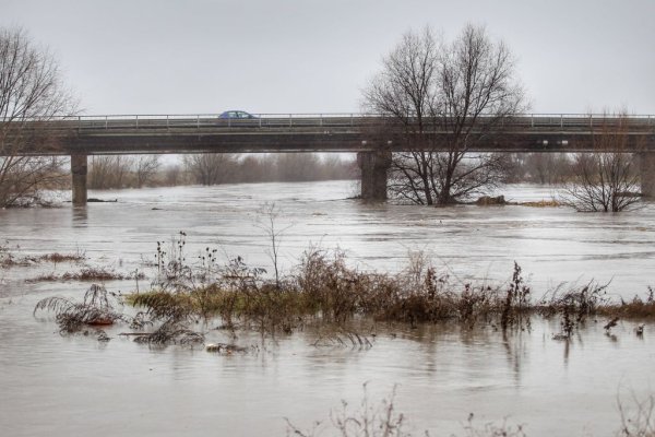 
	Наводнение край Курило. Снимка: Димитър Кьосемарлиев, Investor Media Group
