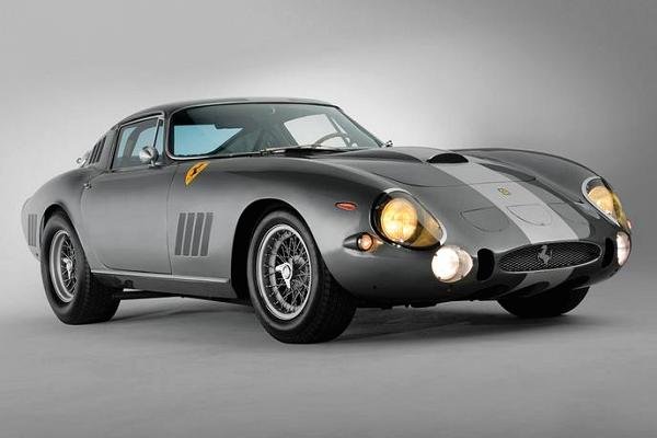 
	Bonhams продаде и друго рядко Ferrari това лято на аукцион. Ferrari 375 Plus Spider от 1954 г. бе продадено за 18,3 млн. долара. Така колата стана най-скъпото Ferrari за състезания, продавано някога на публичен търг.
