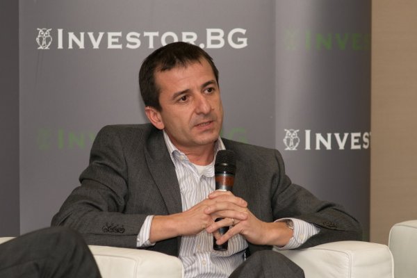 
	&nbsp;Веселин Денчев, Финансов директор на Call Point New Europe
