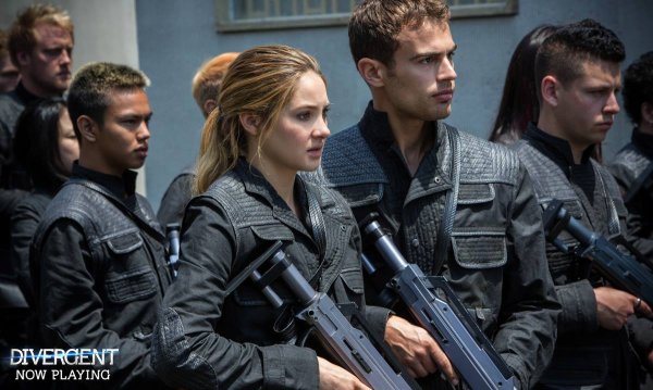 
	Сваляния: 20,334 млн.

	Снимка: Divergent Facebook page

