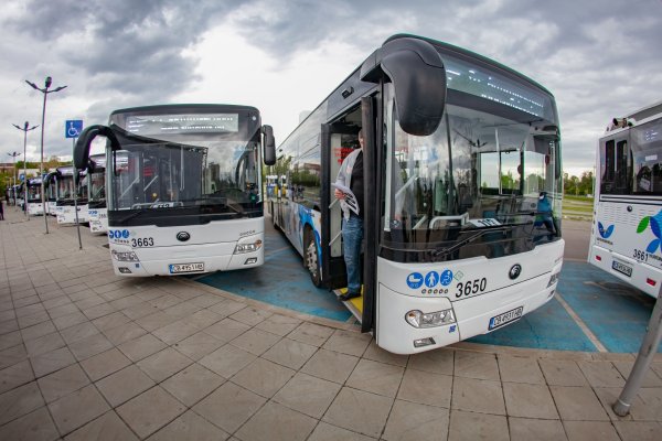 
	В София вече се движат 22 нови автобуса Yutong на природен газ.&nbsp;Снимка: Димитър Кьосемарлиев, Investor Media Group
