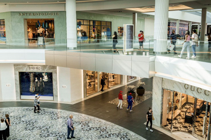 Молът Westfield Valley Fair в Сан Хосе. Снимка: Филип Пачеко/Bloomberg