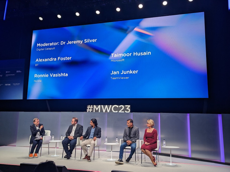 Дискусия за индустриалните приложения на метавселената по време на Световния мобилен конгрес в Барселона. Снимка: Елена Кирилова/Investor Media Group
