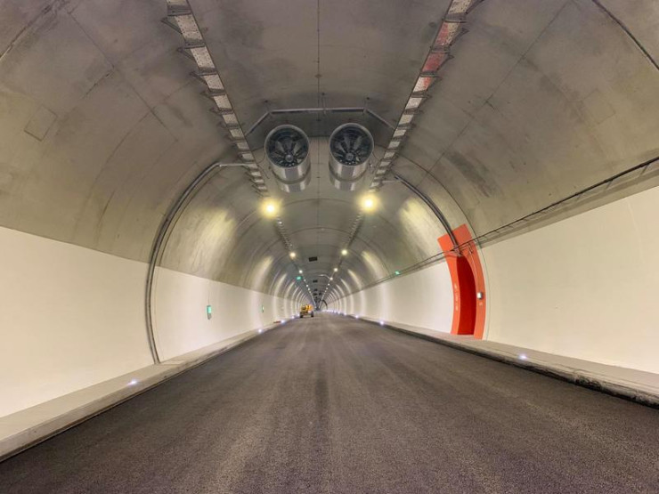 Вече е изготвен идеен проект за укрепване на свлачището след тунела. Снимка: МРРБ