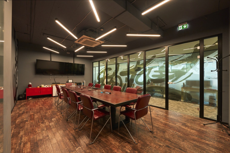 Българският екип на EEB разработва по 2-3 игри месечно. Снимка: EEB