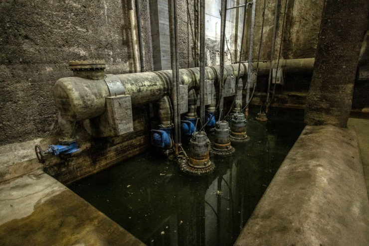 Барселона и преди е преживявала ограничения на водата, но над две години на суша подлагат на изпитание стратегиите на града за пестене на водата. Снимка: Анхел Гарсия, Bloomberg