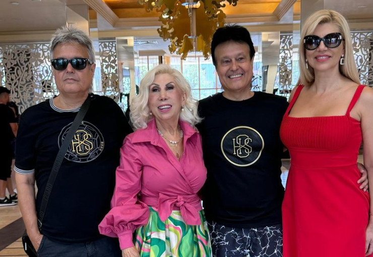 Братя Аргирови, Силвия Кацарова и Нелина 2. Снимка: Barcelo Royal Beach