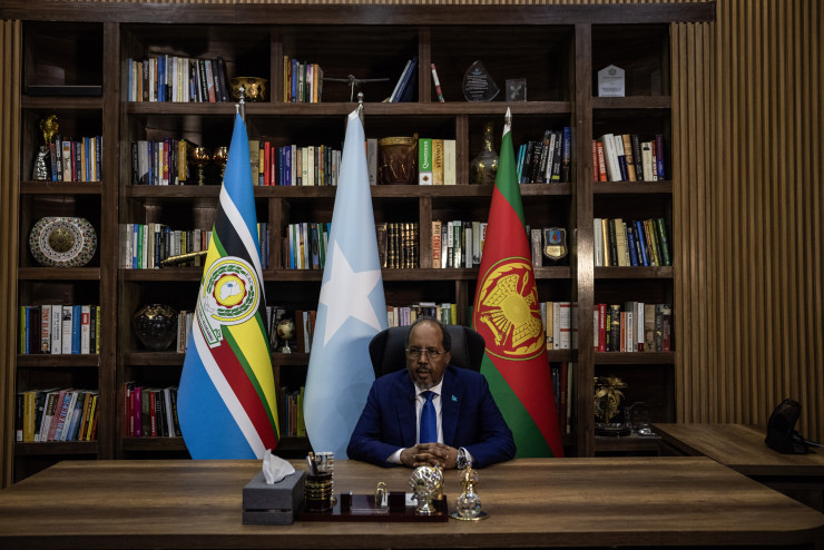 Президентът Хасан Шейх Мохамуд в офиса му във Villa Somalia в Могадишу. Снимка: Bloomberg LP