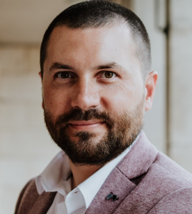 Виктор Стоянов. Снимка: УниКредит Булбанк