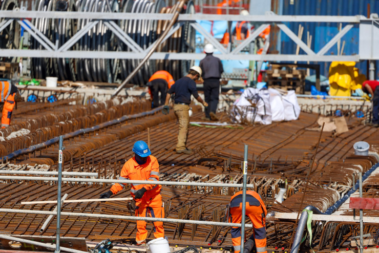 Строителство на мост на затворената магистрала А45 близо до Люденшайд на 27 март. Снимка: Alex Kraus/Bloomberg