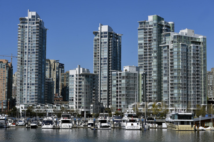 Жилищни сгради във Ванкувър. Снимка: Jennifer Gauthier/Bloomberg