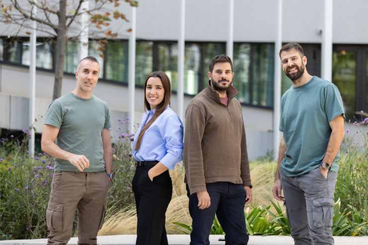 Служители от екипите по технологии и продукти на Kaizen Gaming в Kaizen Campus в Атина. Снимка: Kaizen Gaming