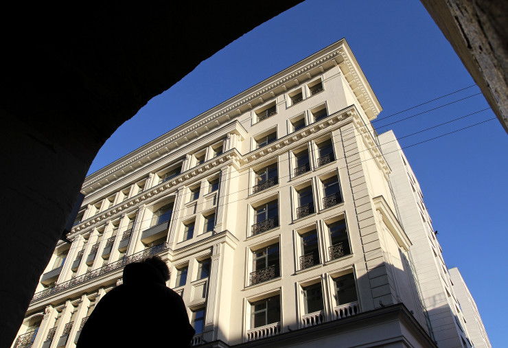 Жилищна сграда в Москва. С 20 хил. долара на квадратен метър цените на луксозните жилища в руската столица вече са сходни с тези в Париж и Лондон. Снимка: Andrey Rudakov/Bloomberg