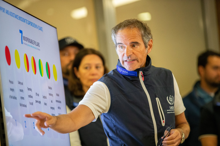 Генералният директор на МААЕ Рафаел Мариано Гроси по време на пресконференция за Мисията на МААЕ за подкрепа и помощ в Запорожието (ISAMZ) след завръщането си от Украйна във Виена, Австрия, 02 септември 2022 г. Снимка: EPA/MAX BRUCKER