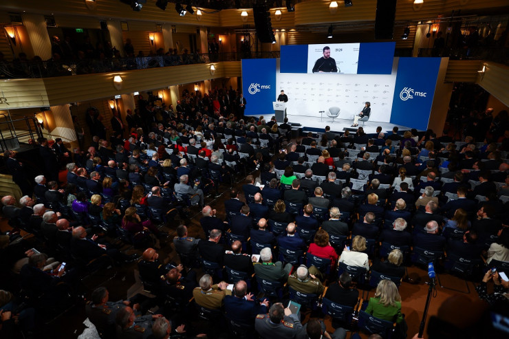 Речта на Зеленски на Мюнхенската конференция по сигурността. Снимка: БГНЕС/EPA/ANNA SZILAGYI