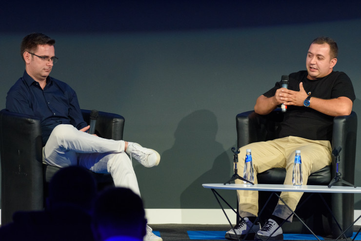 Иван Александров, основател и изпълнителен директор на онлайн ритейлъра за доставка на хранителни продукти и стоки за дома – eBag (вляво) и Ивайло Николов, съосновател на Health in Box (вдясно). Снимка: Investor.bg