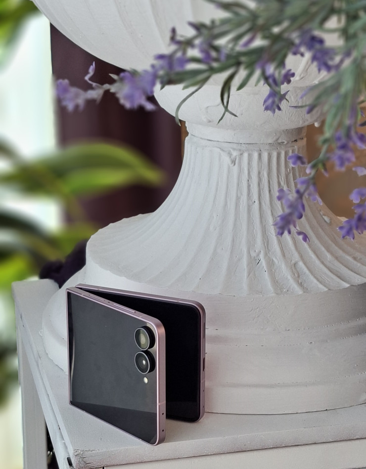 Galaxy Z Flip8