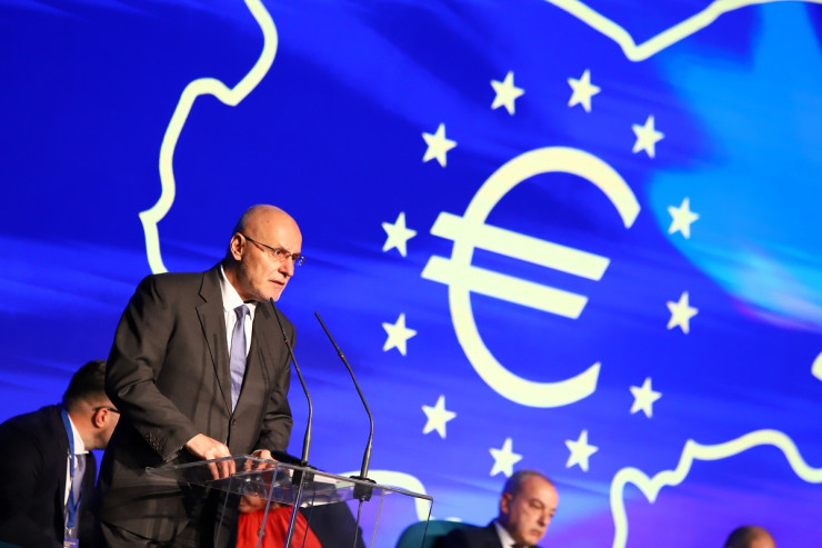 Управителят на БНБ Димитър Радев. Снимка: БГНЕС/Надежда Пеева