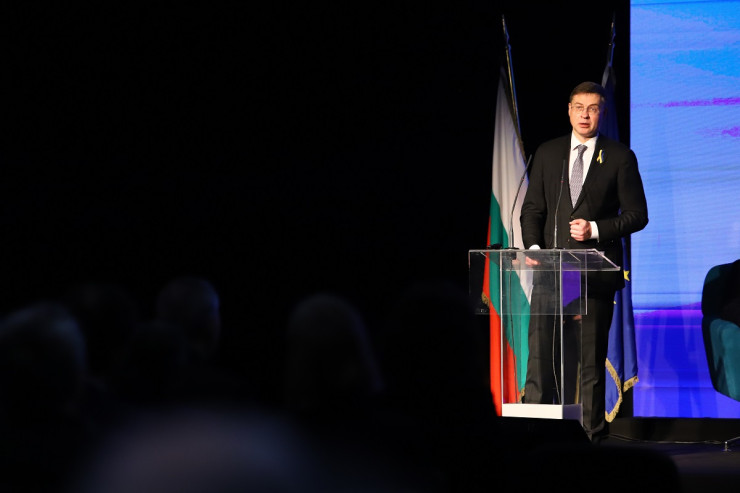 Изпълнителният зам.-председател на ЕК Валдис Домбровскис. Снимка: БГНЕС/Надежда Пеева