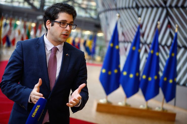 Вицепремиерът по управление на европейски средства Атанас Пеканов в Брюксел. Снимка:  EPA/STEPHANIE LECOCQ