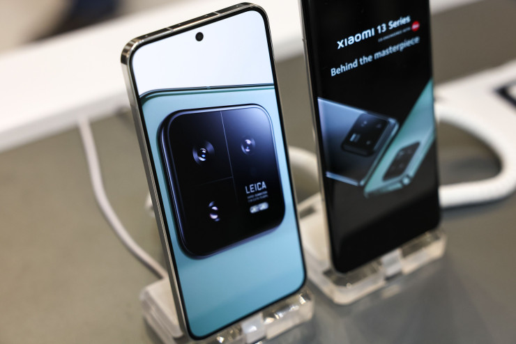 Серията Xiaomi 13 беше показана на Световния мобилен конгрес в Барселона. Снимка: Angel Garcia/Bloomberg