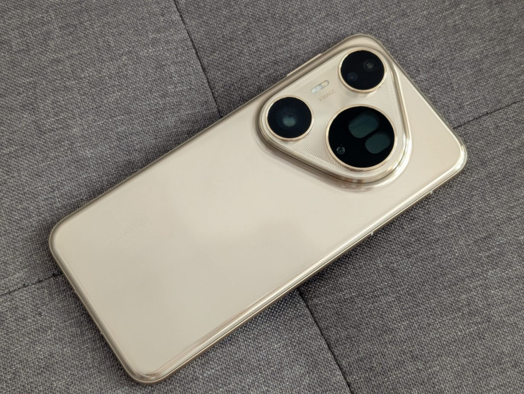 Huawei Pura 80 Ultra. Снимка: Елена Кирилова/Investor Media Group